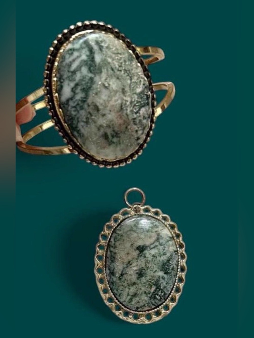 Oversized Natural Agate Cuff Bracelet & Enhancer Pendant Set